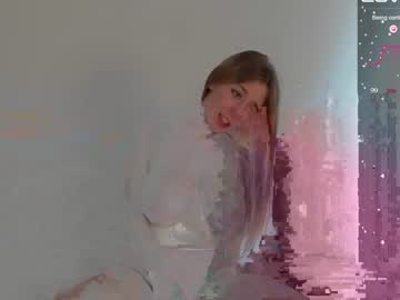 webcam girl emmaandjake live cam image #4805456