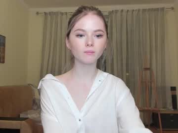 webcam girl penelopa_77 live cam image #181753