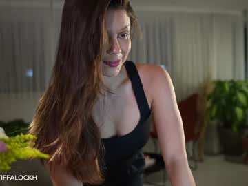 webcam girl tifalock_ live cam image #5674317