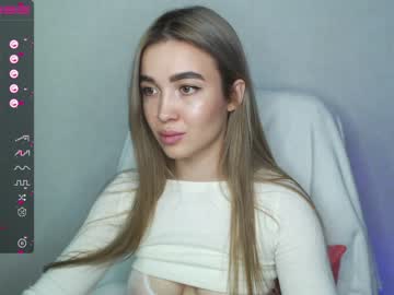 webcam girl yourvirusqueen_ live cam image #2272652