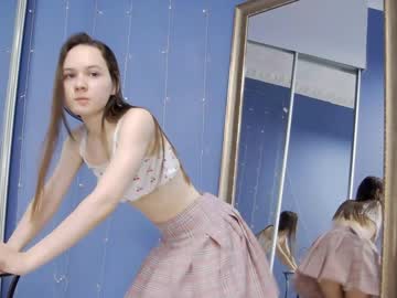 webcam girl kriskras__ live cam image #3989252
