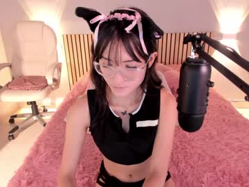 webcam girl little_effy18 live cam image #4763966
