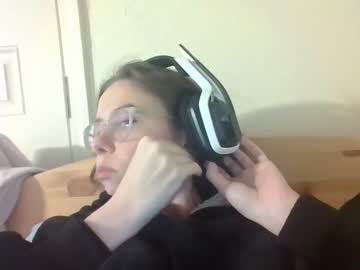 webcam girl shyhotnerd live cam image #5754446