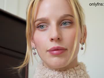 webcam girl ellaa91 live cam image #5658994