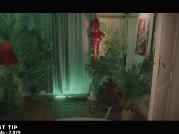 webcam girl rougeoud live cam image #5251657