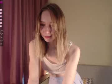 webcam girl wheat_milk live cam image #2267997