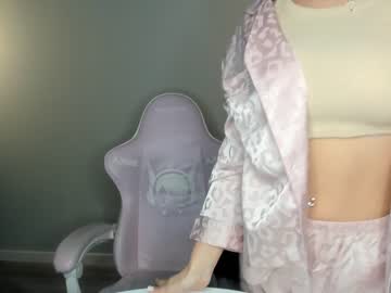 webcam girl brittcubitt live cam image #6474522