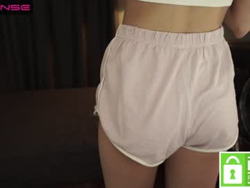 webcam girl tessarosse_ live cam image #4689261