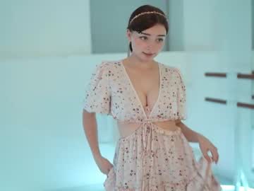 webcam girl floret_joy live cam image #5679596