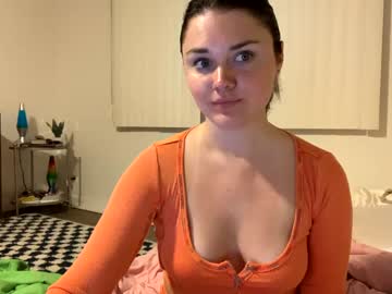 webcam girl cassidyyqueen live cam image #4630295