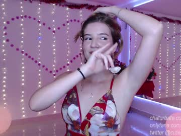 webcam girl cutenataly live cam image #1188379