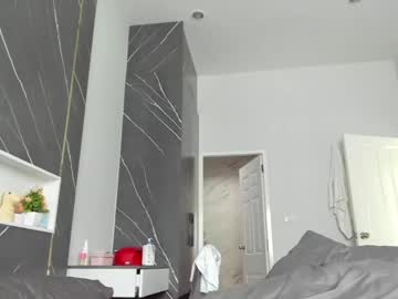 webcam girl asiangirlandwhiteguy live cam image #5490067