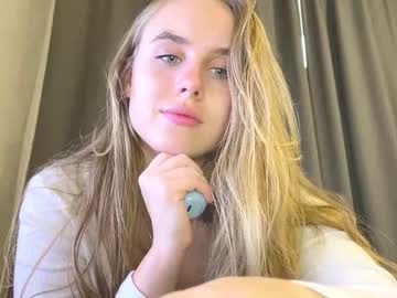 webcam girl _raabbit_ live cam image #4942765