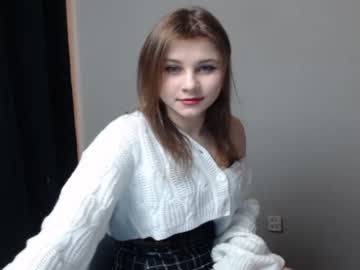 webcam girl relax_nina live cam image #681062