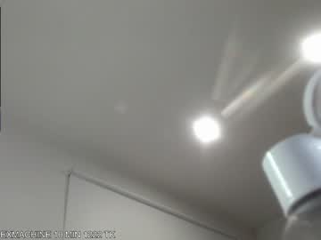 webcam girl ohmysweetkitty live cam image #4744132