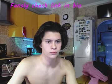 webcam man your_cute_friend live cam image #3463103