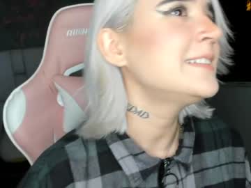 webcam girl sugar_troubl3 live cam image #758123