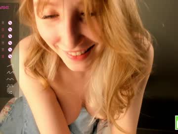 webcam girl brittcubitt live cam image #6723524