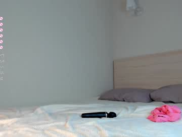 webcam girl alissa_w live cam image #7046191