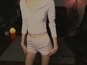 webcam girl chloeceline live cam image #7097583