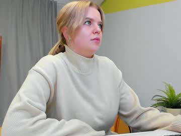 webcam girl lovlybambi live cam image #3388363