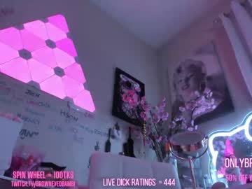 webcam girl butterybubblebutt live cam image #4321657