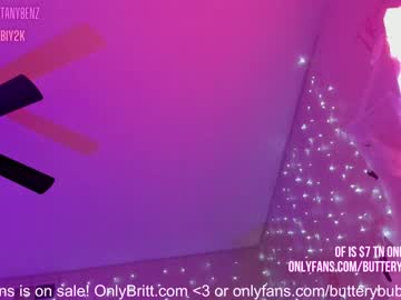 webcam girl butterybubblebutt live cam image #5516988