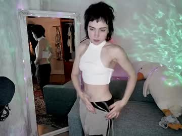webcam girl evaelfiej69 live cam image #7094604