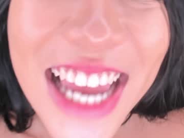 webcam girl lil_mayaa live cam image #2654924