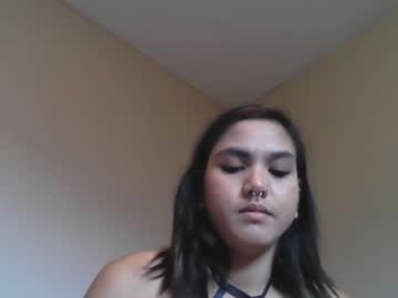 webcam girl karebearxx live cam image #4925009