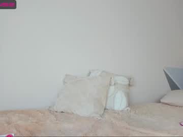 webcam girl roxy_blue_eyed_ live cam image #4902803