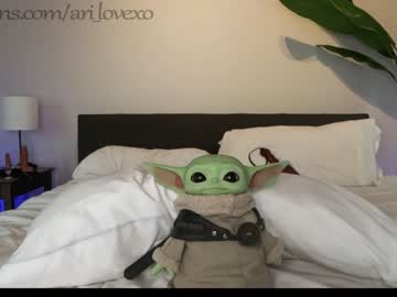 webcam couple ari_lovexo live cam image #4162201
