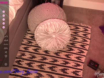 webcam girl fiery_redhead live cam image #4964353