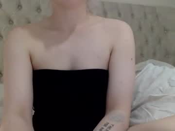 webcam girl 2005freshly18 live cam image #5121833
