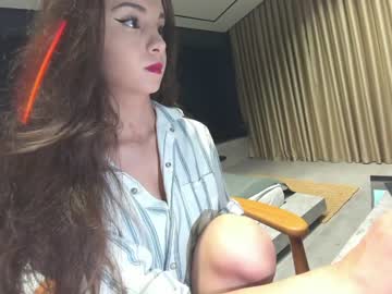 webcam girl ehotlovea live cam image #3633621