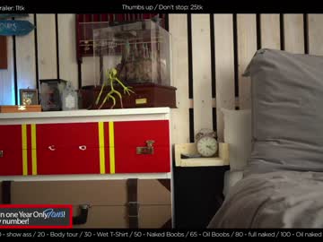webcam girl hermione_potter_couple live cam image #2398561