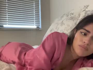 webcam girl poutyselenaa live cam image #6816644