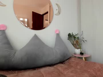 webcam girl tattoo_ninja_kitty live cam image #554238