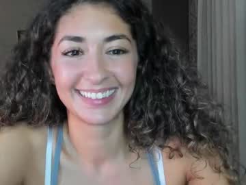 webcam girl tinayoudream live cam image #1659962