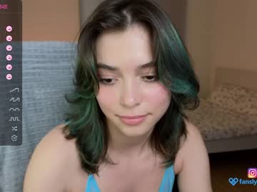 webcam girl lily_ewing live cam image #5400128