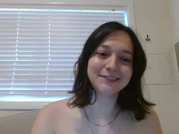 webcam girl college_peach live cam image #1935463