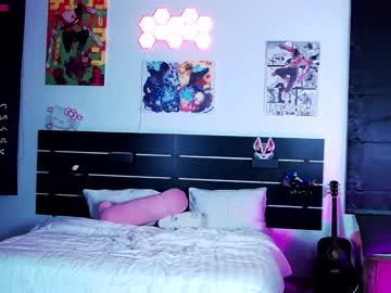 webcam girl madnessalise live cam image #4612811