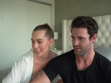 webcam couple aaron_and_anna live cam image #4612463