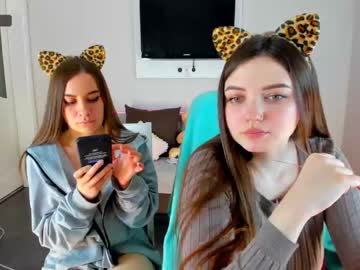 webcam girl babytwins live cam image #591468