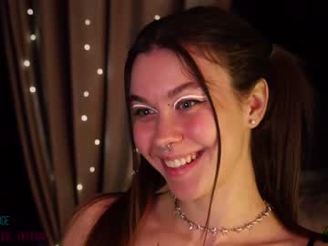 webcam girl nika_lodge live cam image #6765698