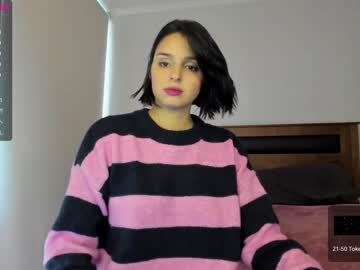 webcam girl yourfreakygirl live cam image #4291337