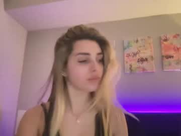 webcam girl alixbabexoxoxo live cam image #4074645