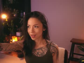 webcam girl ambientink live cam image #3104492