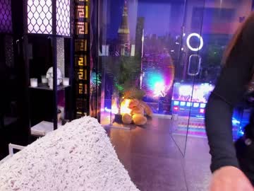 webcam girl alma_pearl live cam image #4703607