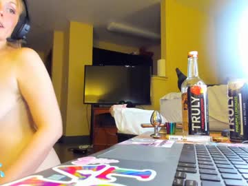 webcam girl daphnemadison live cam image #3376703
